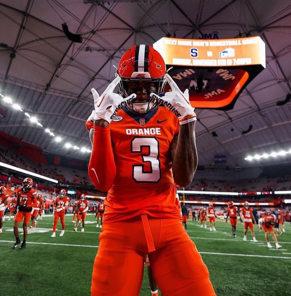 After a great conversation with @WRCoachmj I am extremely blessed to say I received my 28th division 1 scholarship from Syracuse university #goOrange🟠 @CoachVMAKASI @MountMiguelFB @ChadSimmons_ @GregBiggins @adamgorney @BrandonHuffman @DemetricDWarren