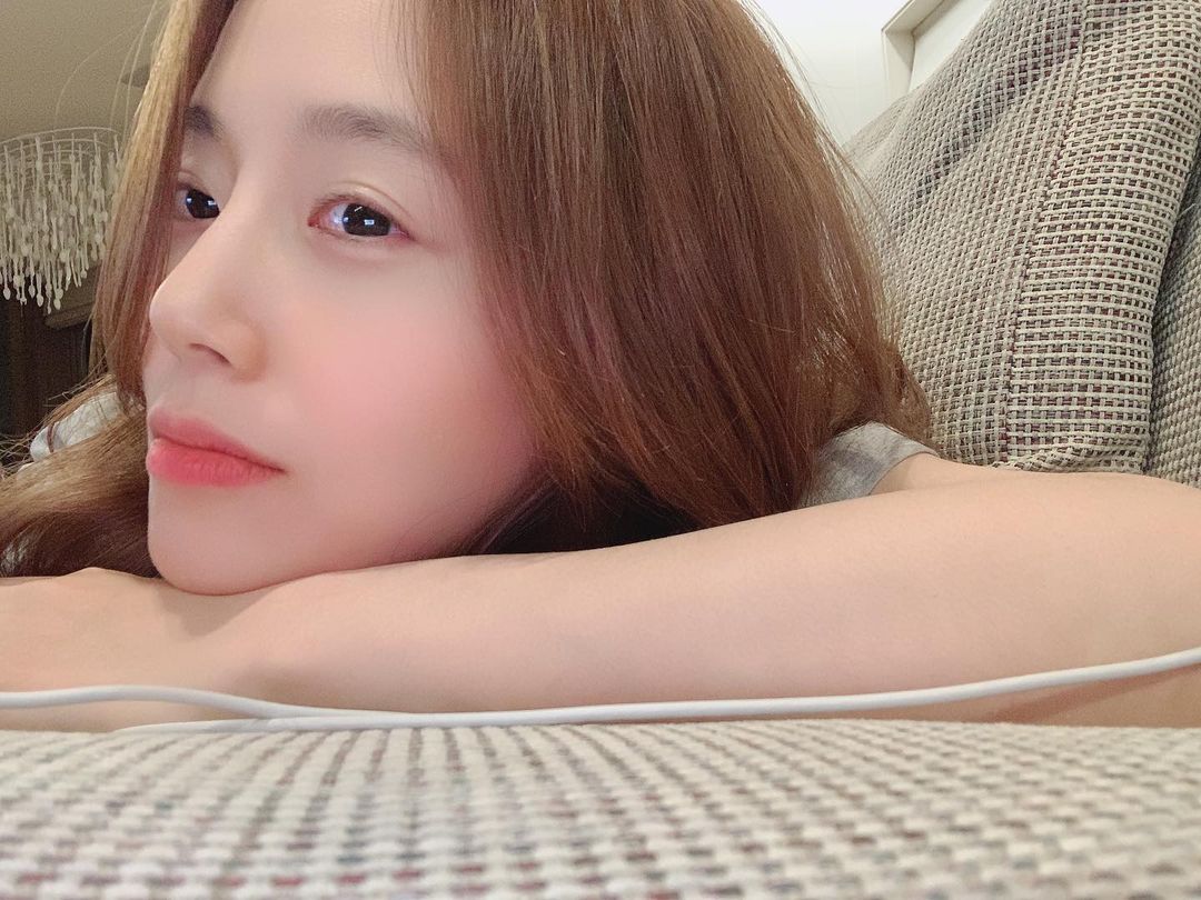 bbbbbbbbbmmm13's tweet photo. 소파러버 뽕구씨 https://t.co/9Xs46Ryt6d