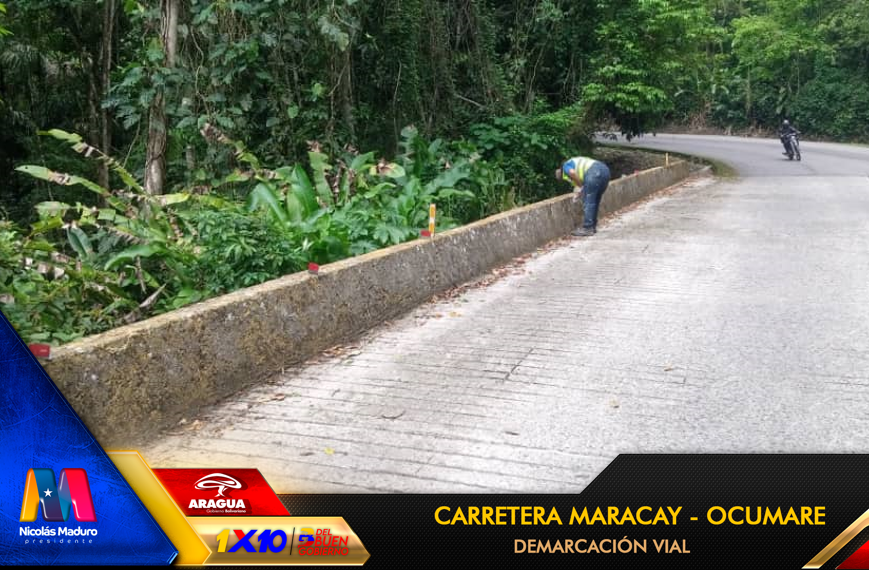 🚧📸Avanzamos día a día con el mantenimiento vial en los 49,1 Km en el marco del 1x10 del buen gobierno en la carretera #Maracay #Ocumare con la Demarcación vial a la altura de rancho grande. ✅Pintura de Defensas #AraguaReverdece #AvanzandoConAmor @NicolasMaduro @Soykarinacarpio