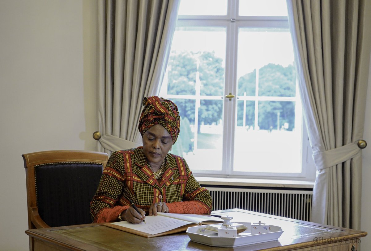 Ambassade de la RDC - Berlin / Botschaft DR Kongo tweet media