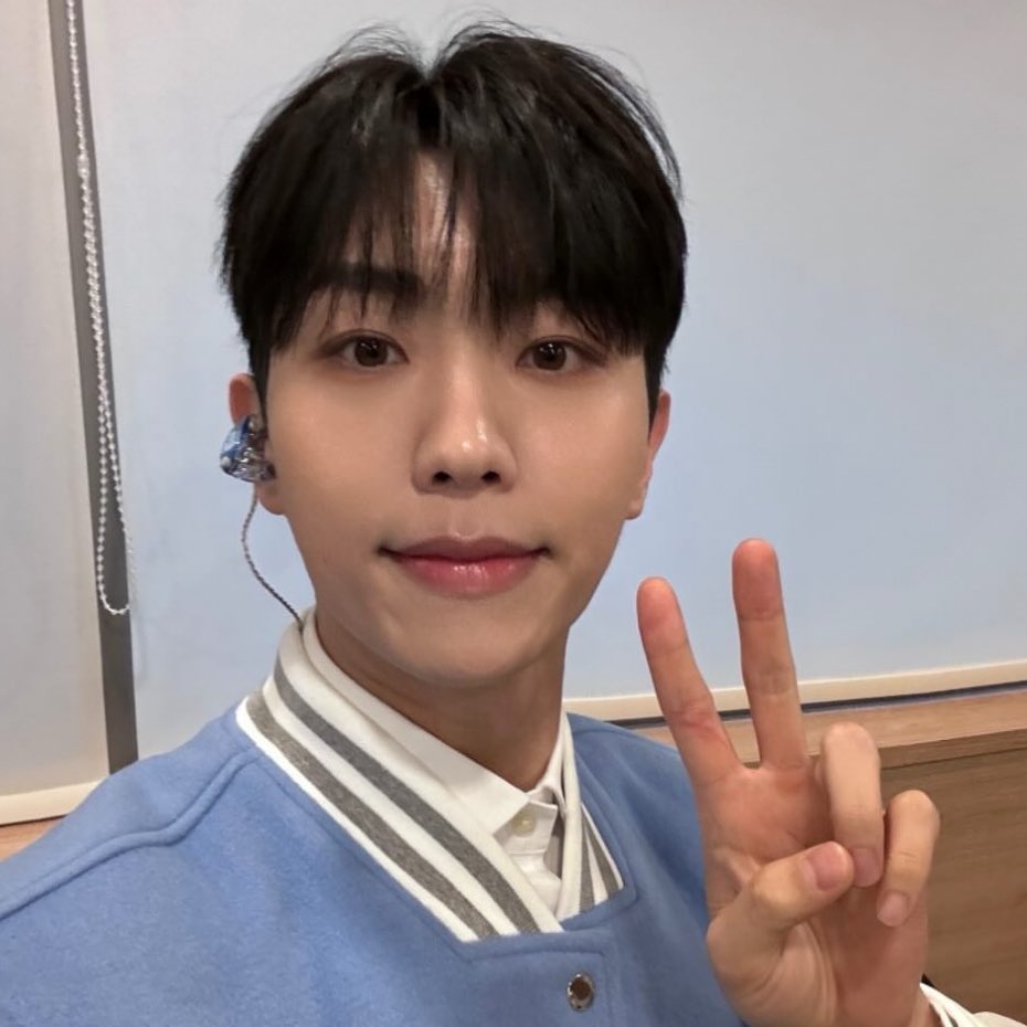 너무 너무 행복해🩵