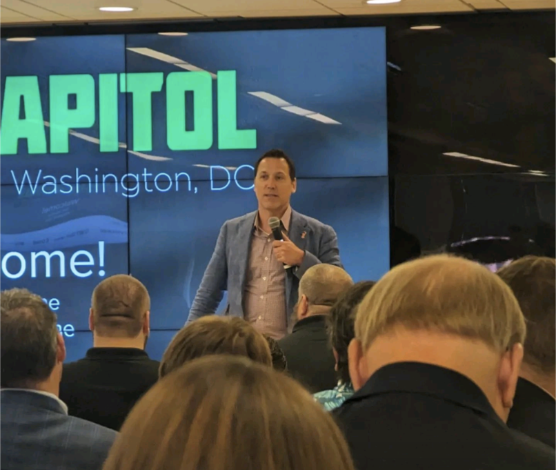 ICS_Village's tweet photo. Opening w @brysonbort reflecting yesterday's conversations and keynote w @RobWittman.
Raise the Drawbridge! Rethinking #CriticalInfrastructure moderated by Steve Kelly @IST_org w Chris Butera, Kate Ledes, Dr. Bilyana Lilly, Andrew S., and Virginia Wright. ⚡
#hackthecapitol https://t.co/PtlYAePcvg
