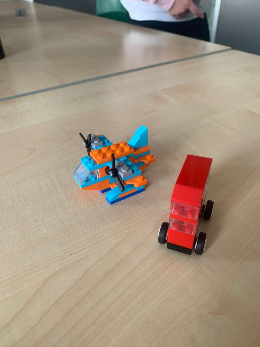 First session with the new members of LEGO club! Great team work today 👏😁