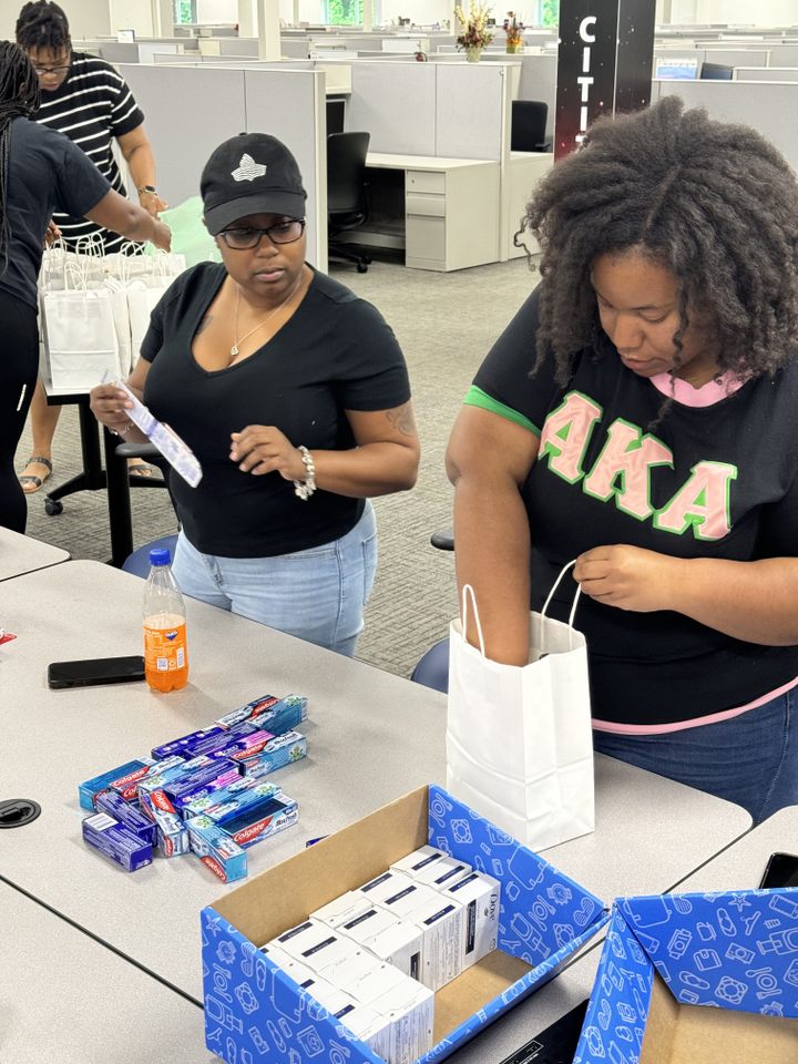 Making a difference, one kit at a time! The GenNEXT Committee came together to collect donations and create wellness and hygiene kits for a local women's shelter, The Center for Women and Families. We are proud to serve our community and spread love and care.
#GenerationNext1908