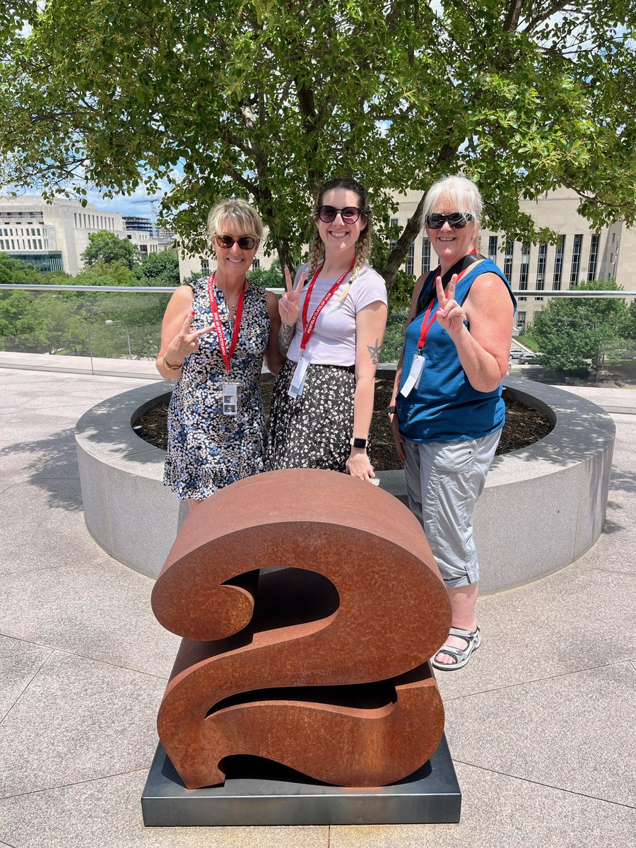 BayTrailDC's tweet photo. Bus 2!! https://t.co/NzzfwD3Qts
