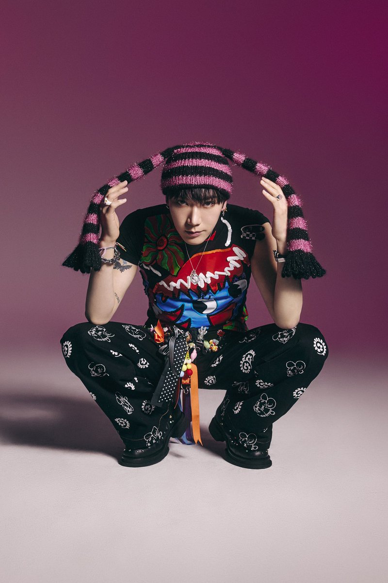 WayV The 5th Mini Album ‘Give Me That’ Teaser Image 5 #TEN

【Give Me That - The 5th Mini Album】
➫ 2024.06.03 (CST/KST)

#WayV #威神V 
#GiveMeThat 
#WayV_GiveMeThat 

💿Pre-order
wayv.lnk.to/give_me_that