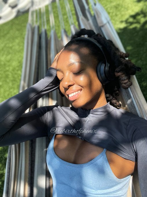 Good morning babe💞 https://t.co/HwKRxWBQ7j