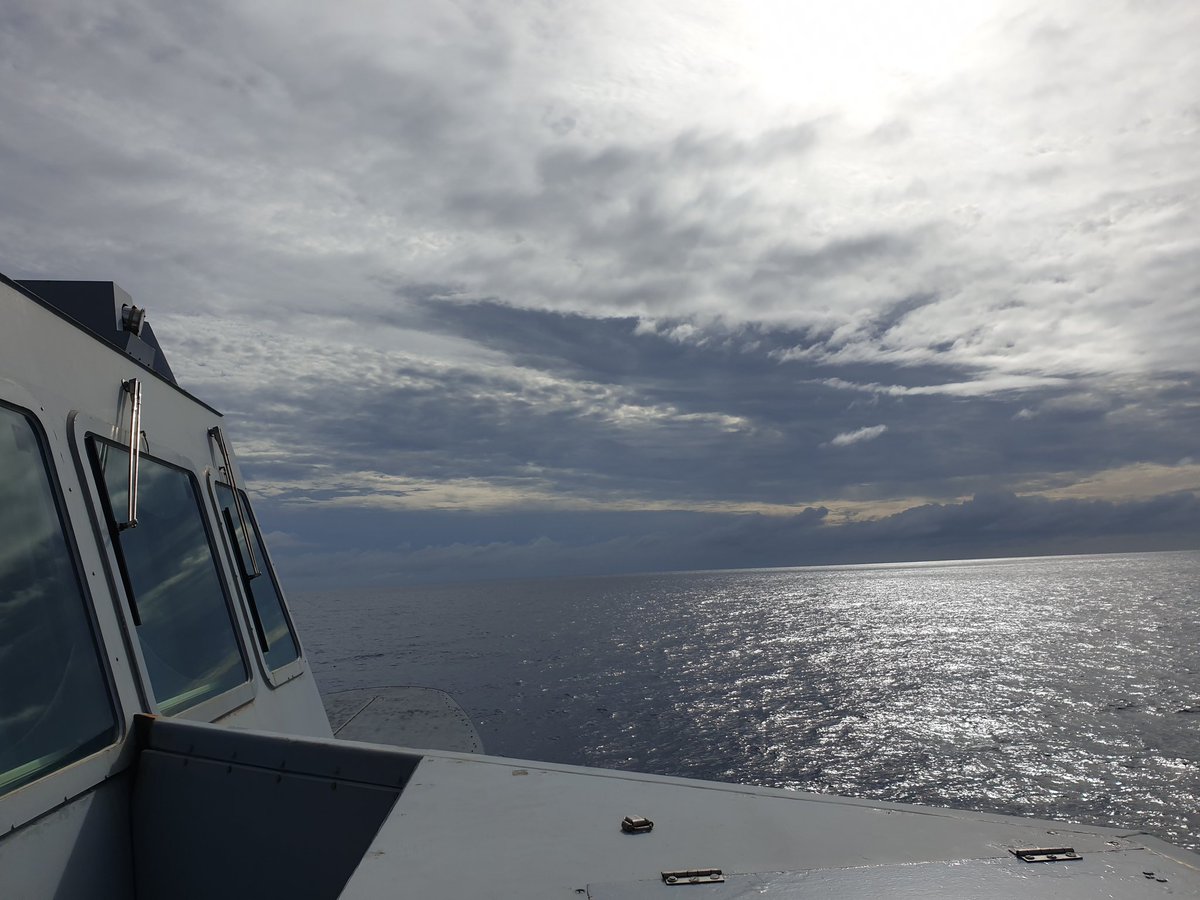 CelinePajon's tweet photo. ⚓Expérience inoubliable à bord de la FREMM Bretagne en mer de Chine du Sud pour exercer la liberté de navigation. Merci et bravo au commandant et à l'ensemble de l'équipage pour leur professionnalisme & leur accueil. Merci @MarineNationale & @JeremyIFRI pour cette opportunité! https://t.co/9kU7dwRzEn