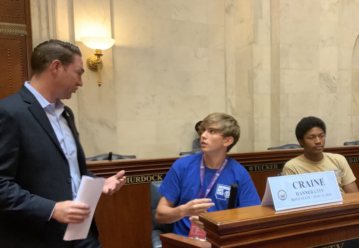 ArkansasSenate's tweet image. Sen. Tyler Dees helps Boys State delegates during a mock legislative session Friday at the Capitol. The American Legion sponsors Boys State to provide high school students with hands-on experience in government and the democratic process.