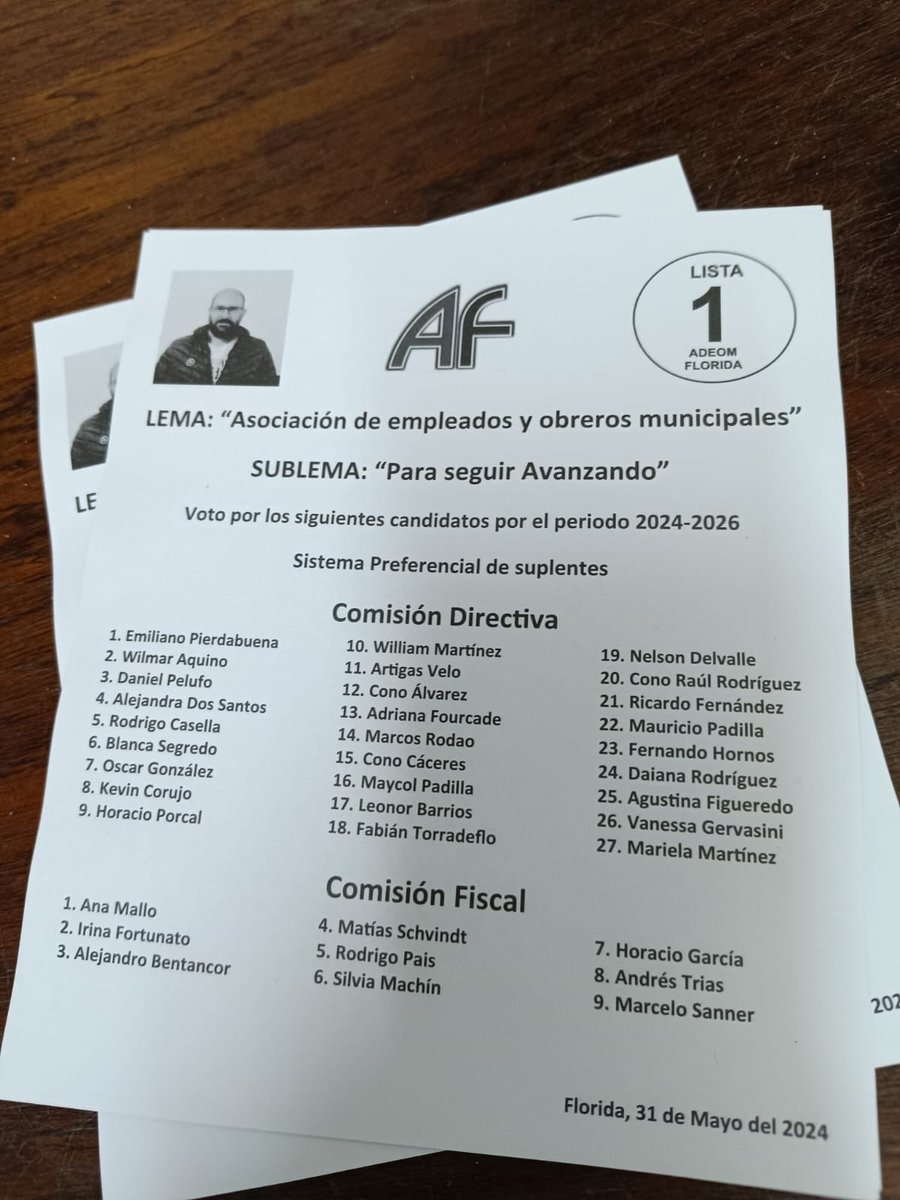 Continúan las elecciones de <a href="/AdeomFlorida/">Adeom Florida Oficial</a>. 
Los socios del gremio eligen entre Emiliano Piedrabuena y Daniel Rodríguez.
