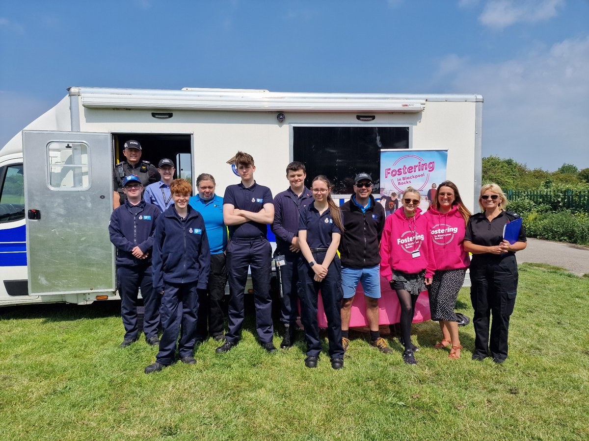 This afternoon PCSO's Colin & Debby of Blackpool Neighbourhood Policing team, held an event on Lawsons Field. Blackpool & Fylde Police Cadets assisted and security coded 18 bikes in the time we were there. #BlackpoolPolice