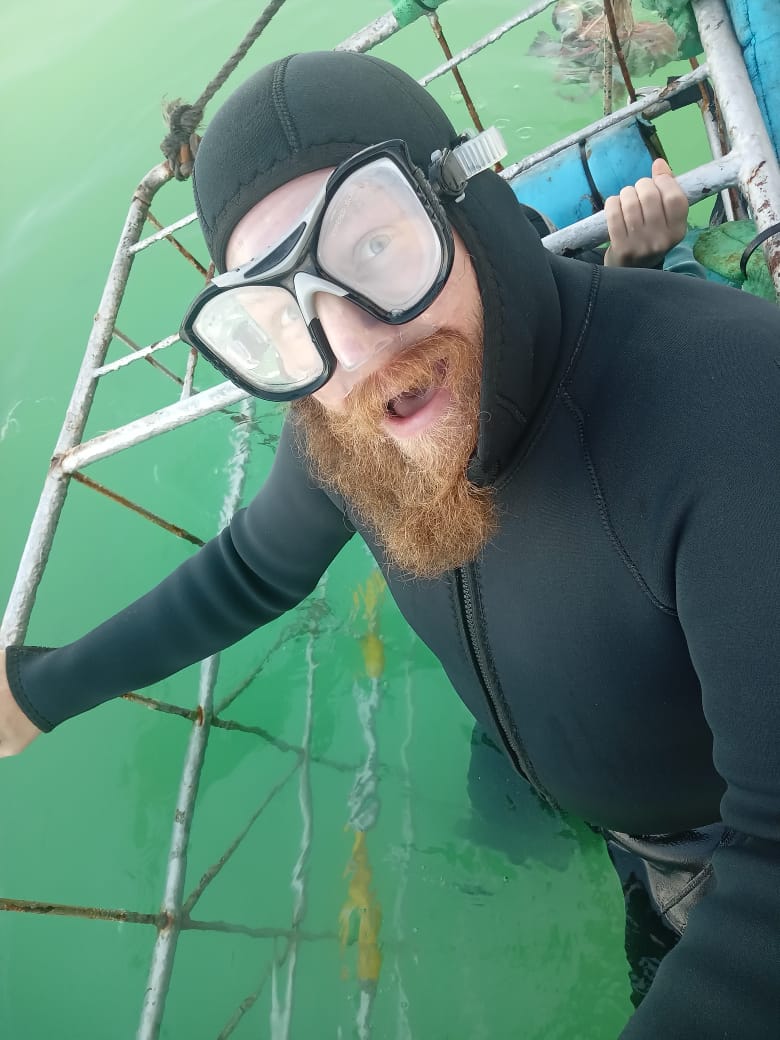 TheSharkladySA's tweet photo. Family fun!
Come and make those memories that you'll cherish together forever... 🦈⭐

#SharkladyAdventures #Sharklady
#SharkCageDiving #CageDiving #EcoTour #SharkExperience #EcoTourism #HermanusTourism #Gansbaai #Kleinbaai #Sharks #CageDivingTours https://t.co/1Y3xtwcYXL