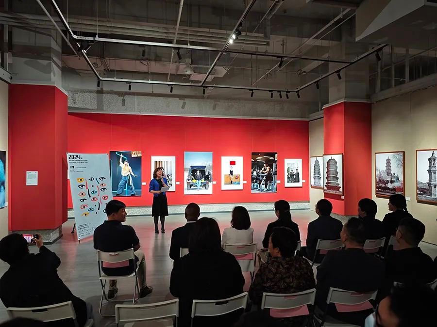 VisionforChina1's tweet photo. 2024 Beijing Film Academy School of Photography Graduation Exhibition Observation
#CEEC #University #ChinaCEEC https://t.co/mJmnsExEl6