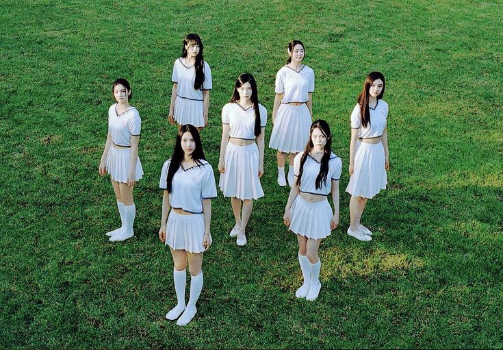 illieseom's tweet photo. my home, my talented girls. i miss you a lot its good to see that you're coming home one by one. i hope ill see you reunite again !! i hope that you'll not give up on your dreams but whatever path yall take ill be supporting and cheering for you. ill wait for you all !! 🤍 https://t.co/V7oODSxOFb