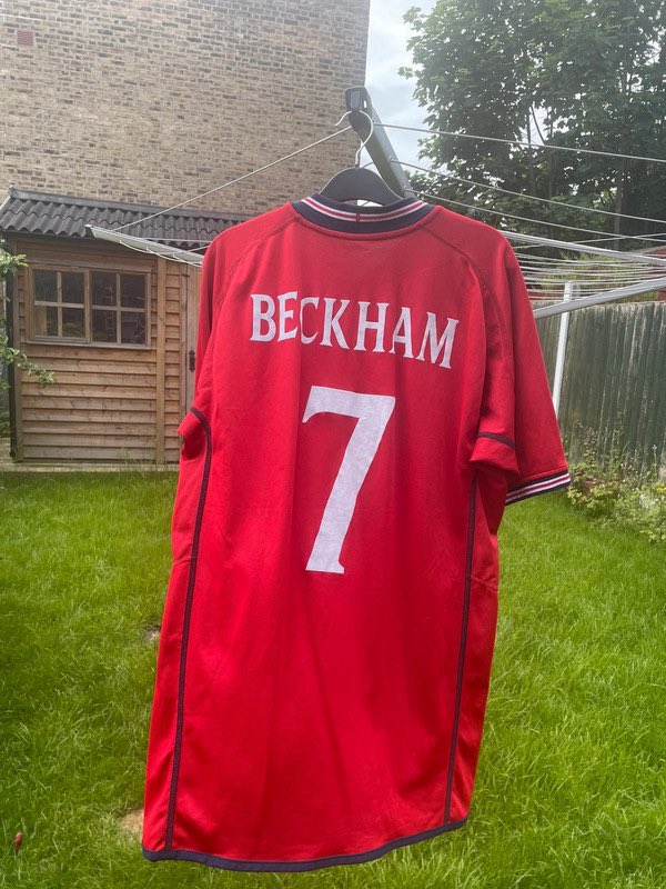 HarvBald's tweet photo. Get the David Beckham England shirt I’m selling on @VintedUK. Size L for £55.00! https://t.co/8TRE2bbmo7 https://t.co/8yZrxgwFm1