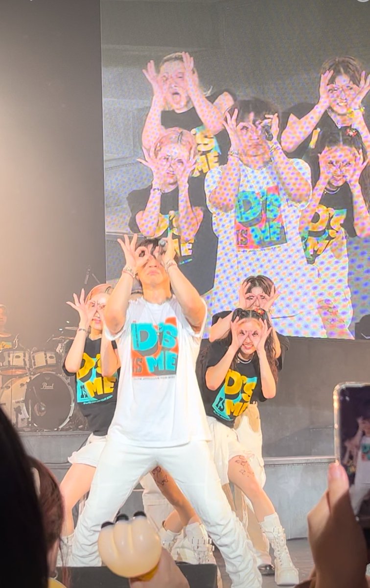 VIP0819mi's tweet photo. テソンありがとう♡
#DLITE #DAESUNG #テソン #DLITEinGunma
#Ds_IS_ME #d_lable  #テソコン #대성 https://t.co/wIkGqoXsSs
