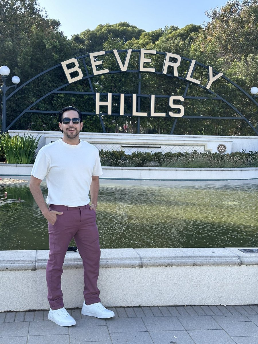 fher_villarreal's tweet photo. Beverly Hills 90210 ποΈ
#Beverlyhills #losangeles #LA #California #tvhost #tvmodel #trip https://t.co/rUYD1nldXP