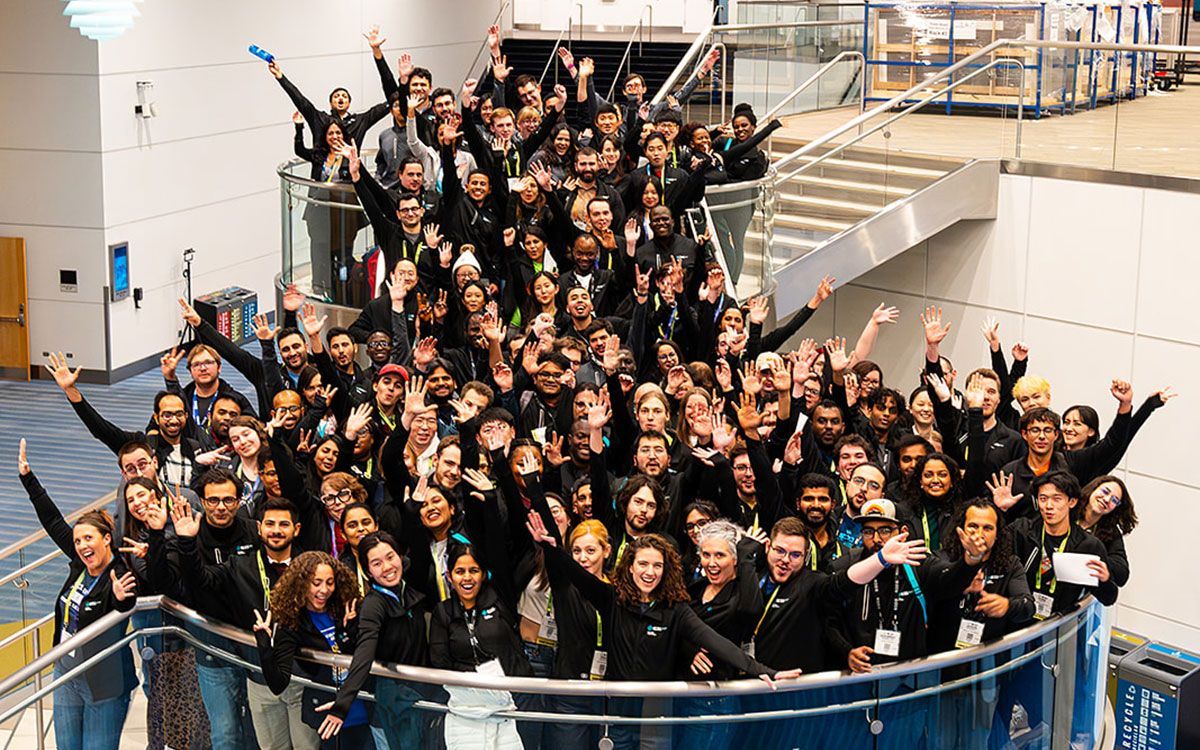 Supercomputing's tweet image. Last Call! Today is the final day to submit your applications for the SC24 Student Cluster Competition. Gather your team of six students, advisor, and vendor partners, and showcase your skills in cluster design and optimisation. buff.ly/41YfMjq 
#ClusterDesign