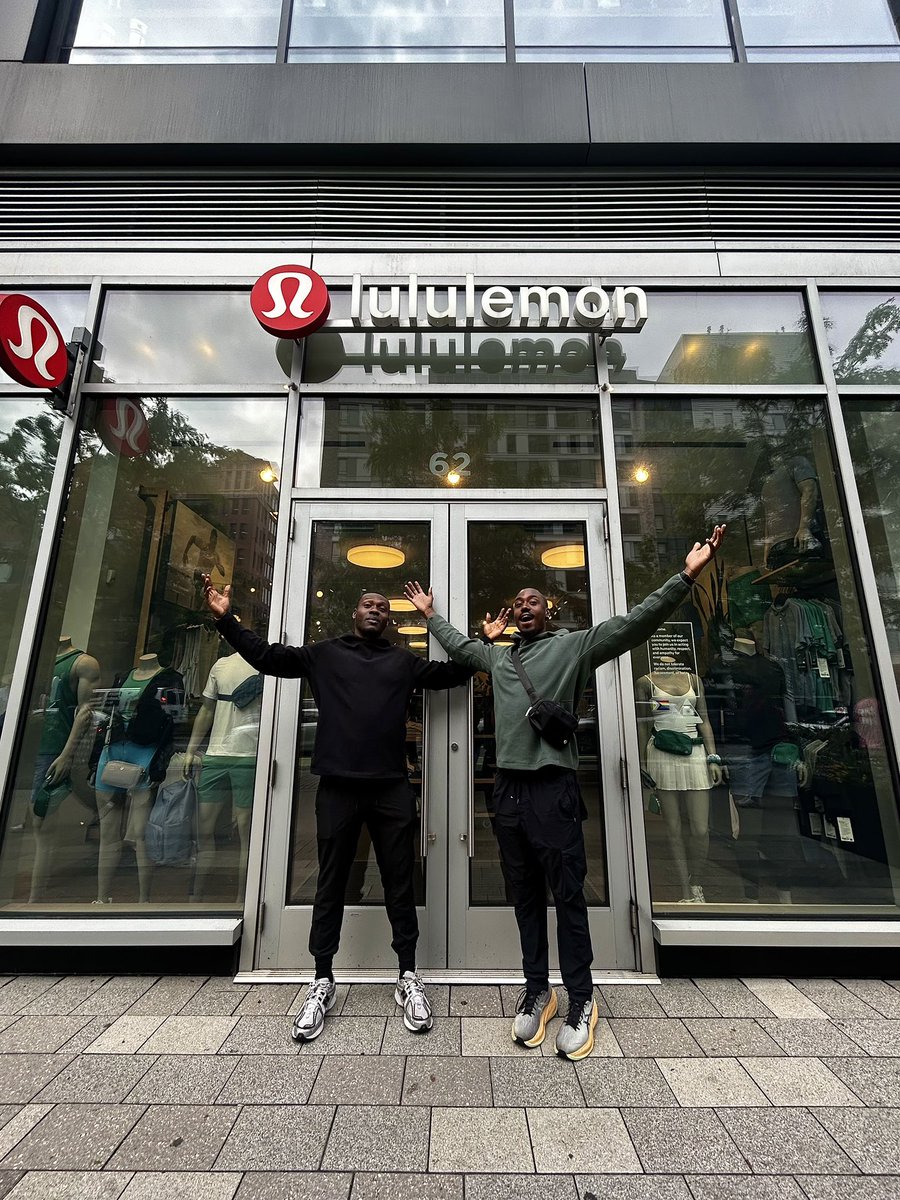 LIT2LIFT_'s tweet photo. We couldn’t be more thrilled to announce that we are officially ambassadors for @lululemon 🤩 https://t.co/alUz7u1NGb