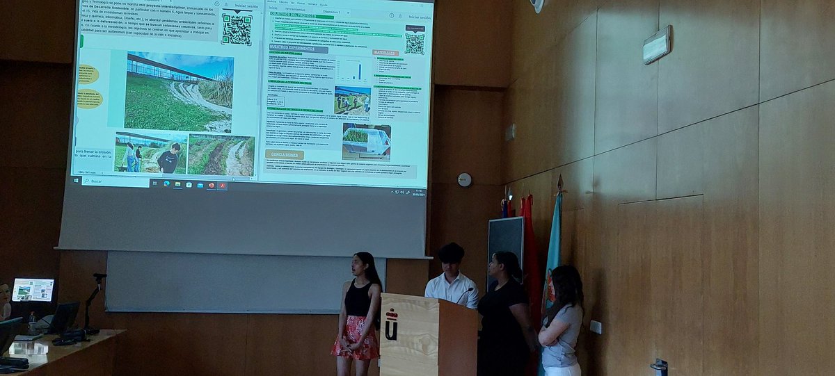 IES_JGuillen's tweet photo. Participamos en el I Certamen de Proyectos educativos medioambientales en la @ESCET_URJC. Enhorabuena a los alumnos y profesores por el excelente trabajo. PRIMER PREMIO y dos menciones. https://t.co/EhkOhrZamI