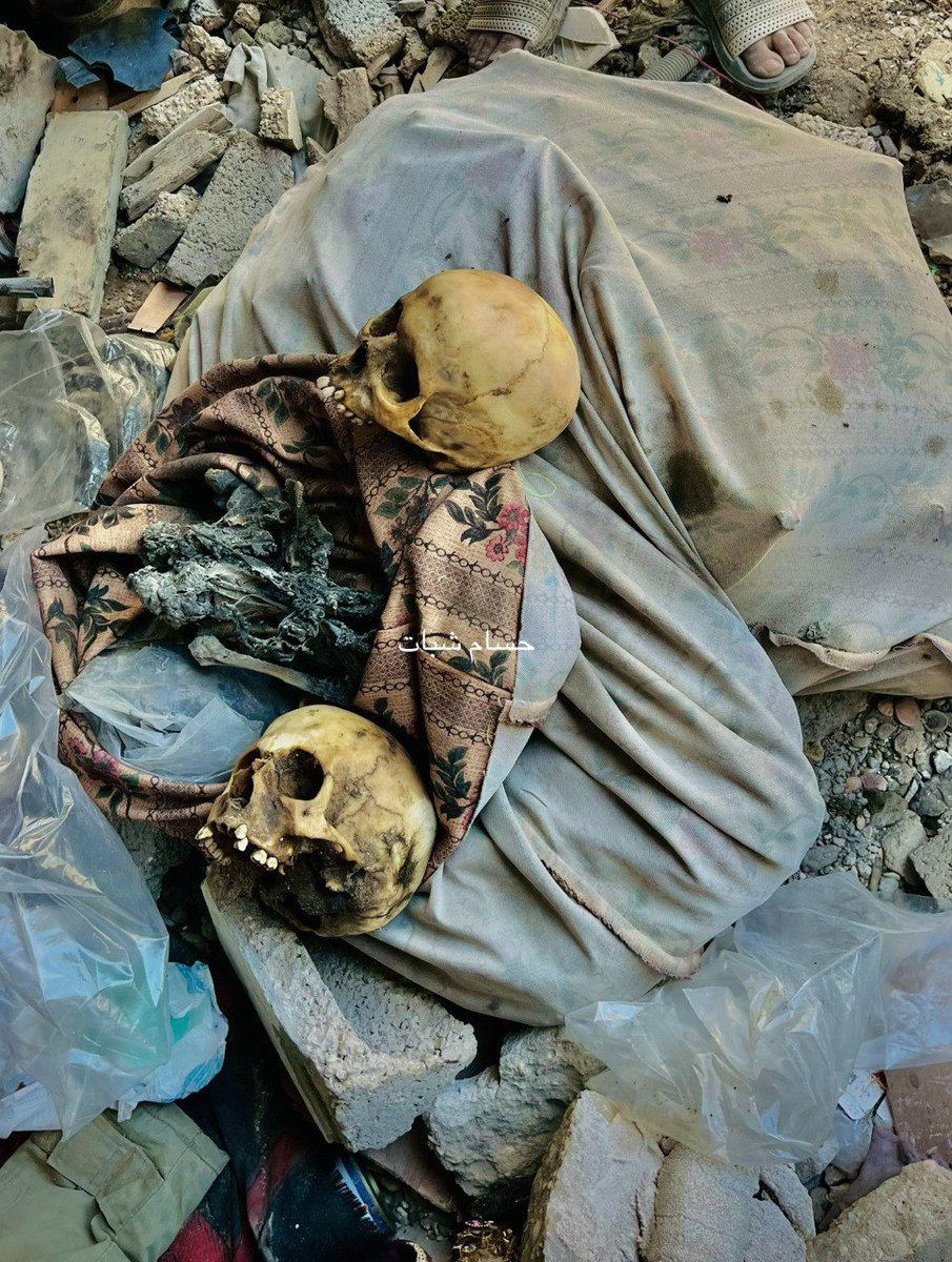 Disturbing | The skeletal remains of a Palestinian woman and her children were found following the withdrawal of Israeli occupation forces from the Jabalia refugee camp, northern #Gaza Strip.