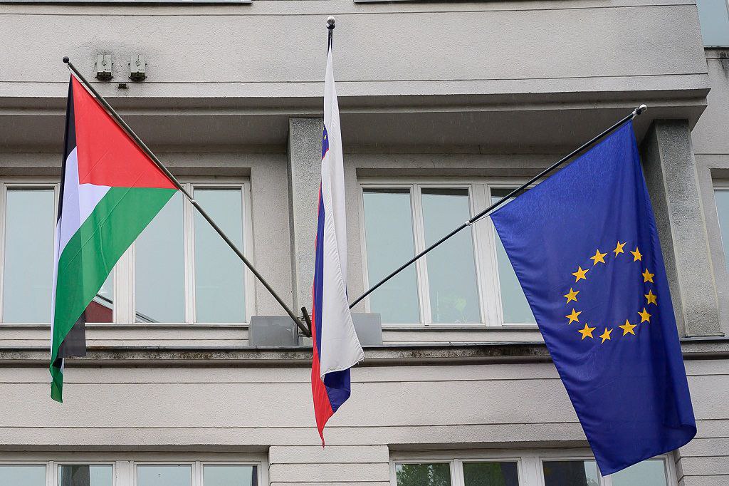 Slovenia raises the Palestinian flag today alongside its own flag and the flag of the European Union on the government building in the capital, Ljubljana, following its official recognition of the State of Palestine as an independent state.