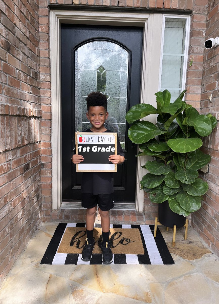 Audrea Whitmore tweet media