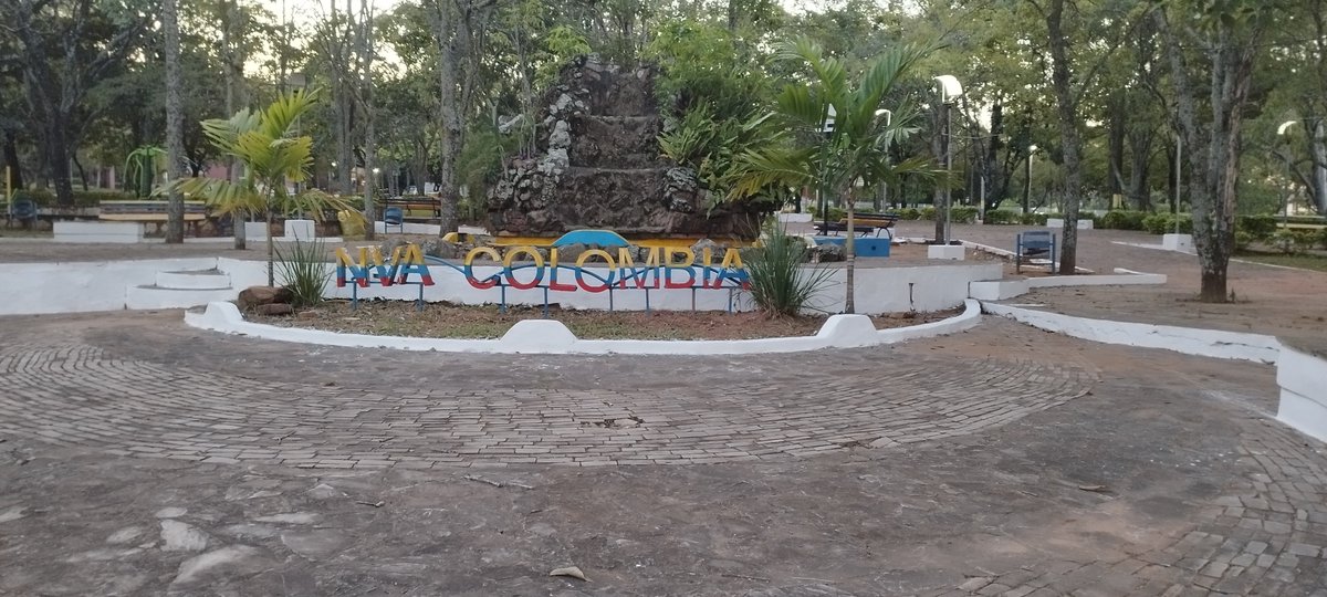 Llegué a Distrito Nueva Colombia, Paraguay🇵🇾🇨🇴. Vamos a Orangepilliar un poco💊
Lleva este nombre ' en homenaje al gesto de Colombia, al hermanamiento, en gratitud de la hermana república a favor de Paraguay'
@josebitcoiner 👀