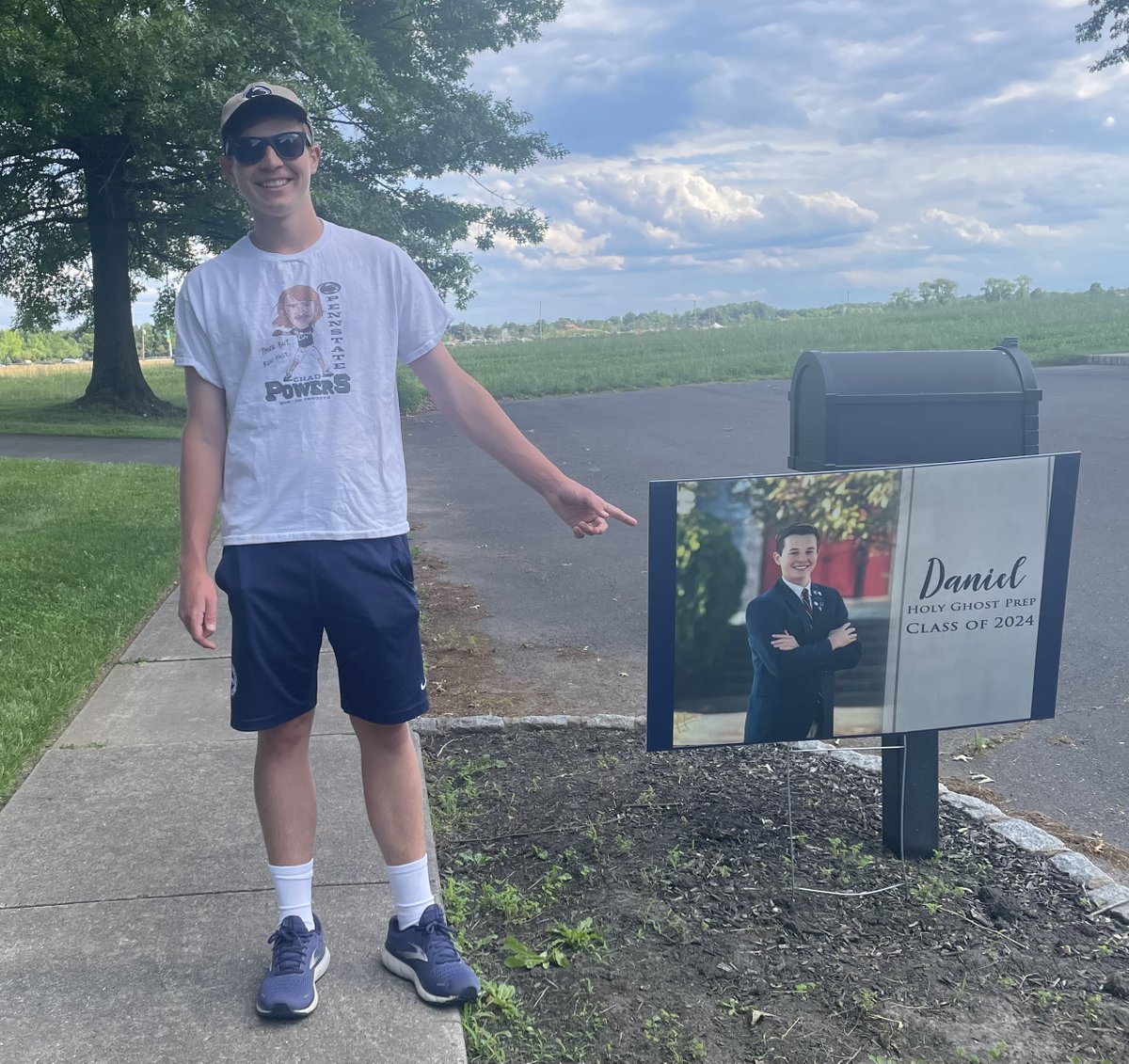 HolyGhostPrep's tweet photo. The next @HolyGhostPrep senior to take his #VirtualVictoryLap is Dan Nipper, who will be attending @penn_state Schreyer Honors College in the fall and will study aerospace engineering. We wish Dan all the best up in Happy Valley. #ThinkSuccess #ThinkGhost #WeAre #PennState https://t.co/DjA2H3SuEk