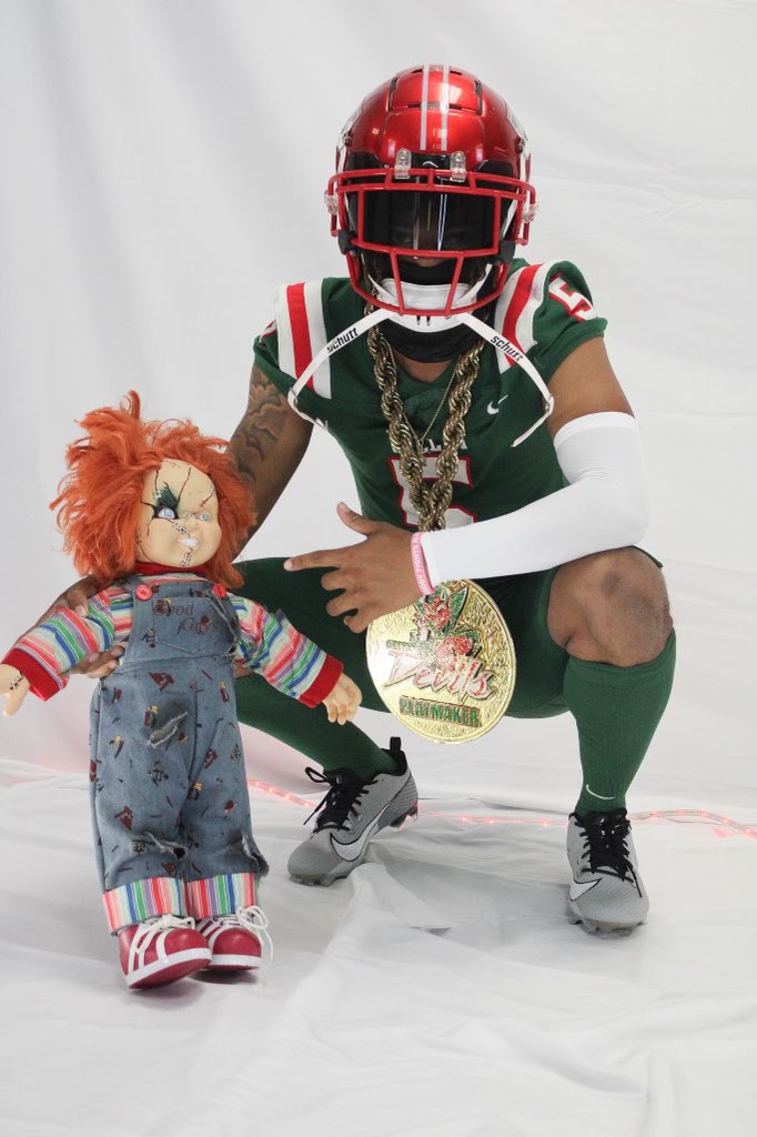 thank you God! COMMITTED to Mississippi Valley State University! Let’s work! 💚