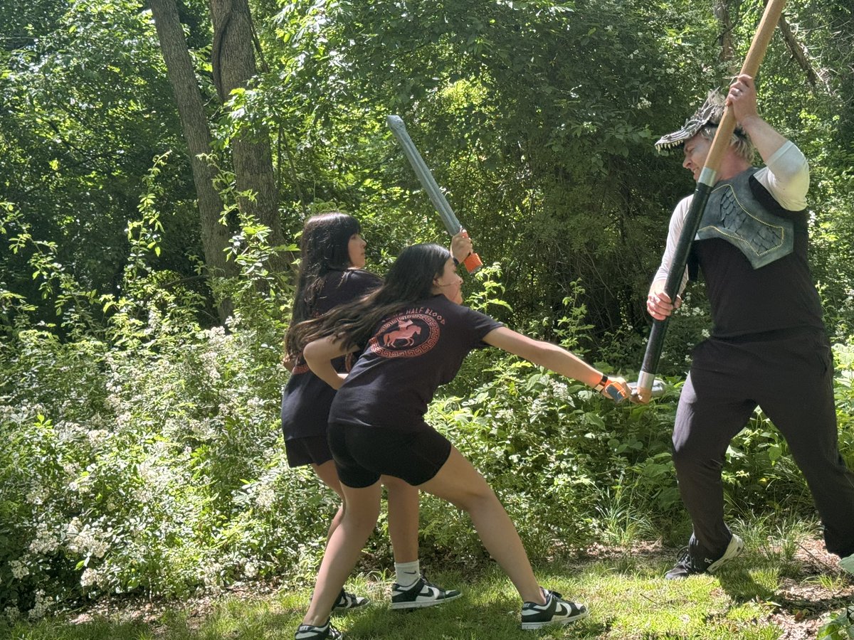 Had an amazing field day with <a href="/HowittMS/">HMS Dalers</a> students!!! <a href="/MissWhorlow/">Miss Whorlow</a> <a href="/CMarzillier710/">Mrs. Marzillier</a>