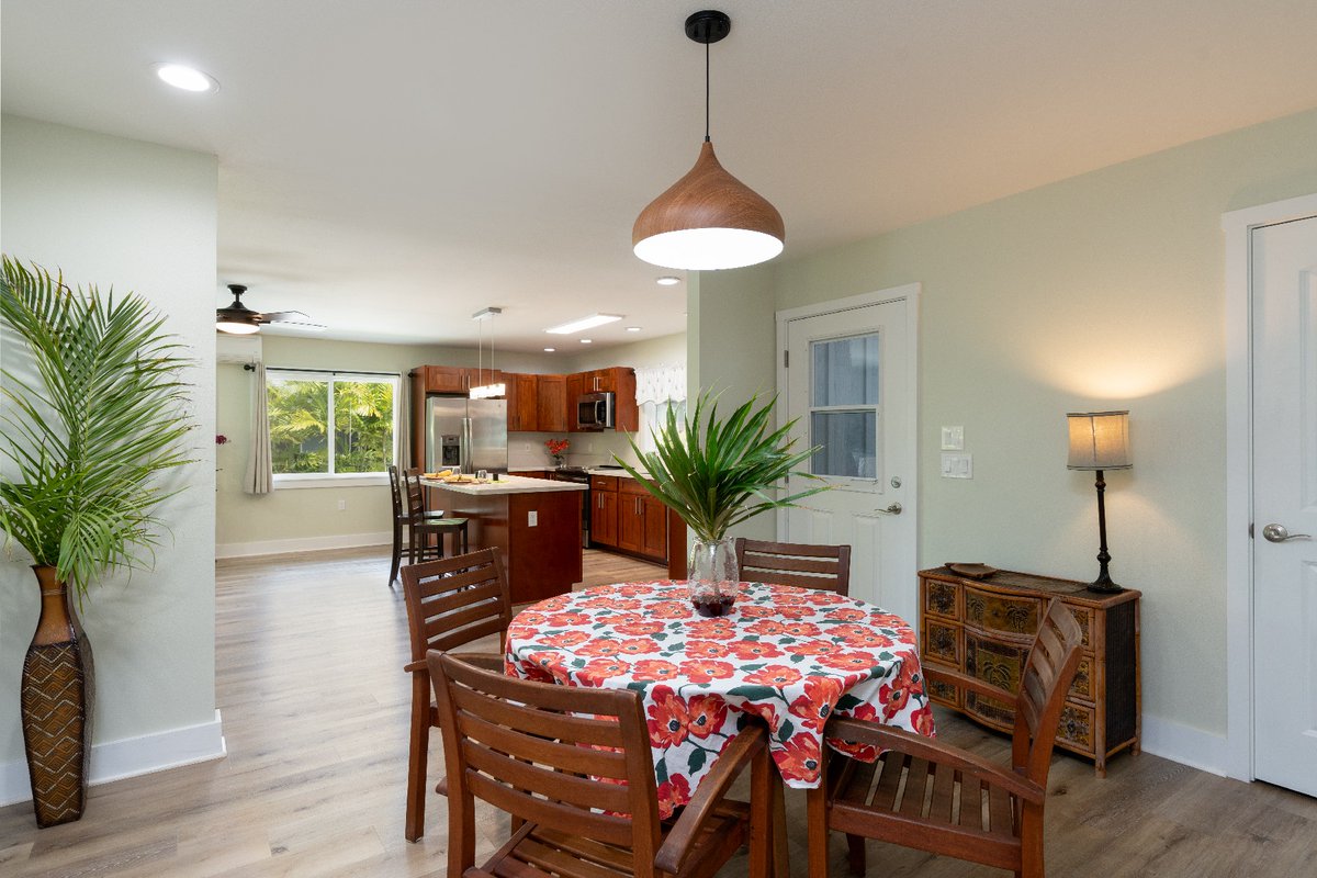 CarvillSIR's tweet photo. Just Listed !

269 N Kalaheo Avenue | Kailua

7 Beds | 5 Baths | 2,928 Sqft | $2,875,000

Fantastic location for this home and ADU; steps away from what is repeatedly voted one of the "world's best" beaches! Contact Patty Bell. https://t.co/cKUsYaaGbj

#carvillsir #kailua #oahu https://t.co/dfrUccnTwl