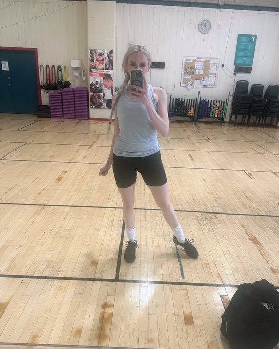 Sweaty bike club selfie 💦 🚲 https://t.co/deblwURuOX