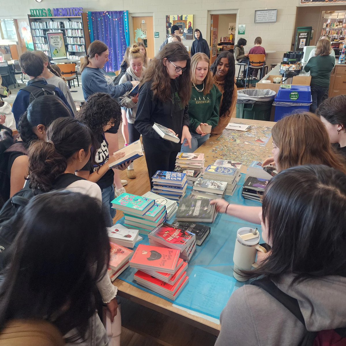 Lake Orion High School Learning Center tweet media