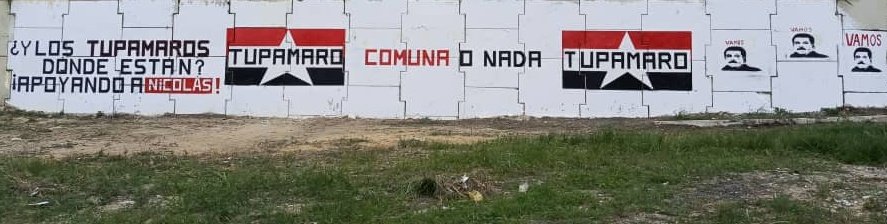 TupamaroMRT_'s tweet photo. En el Bloque @Occidente_MRT, Estado @Trujillo_MRT, nuestra militancia Rebelde #PintandoVictoria en el Municipio @Valera_MRT se activaron desde temprano a llenar las paredes de rojo y negro.

¿Y los TUPAMAROS dónde están?
¡Apoyando a Nicolás!

@NicolasMaduro https://t.co/9yqidcQjRG