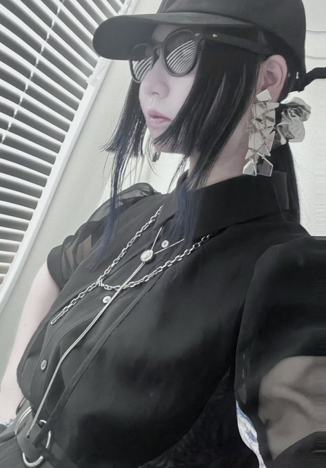 「女の子 black headwear」のTwitter画像/イラスト(新着)