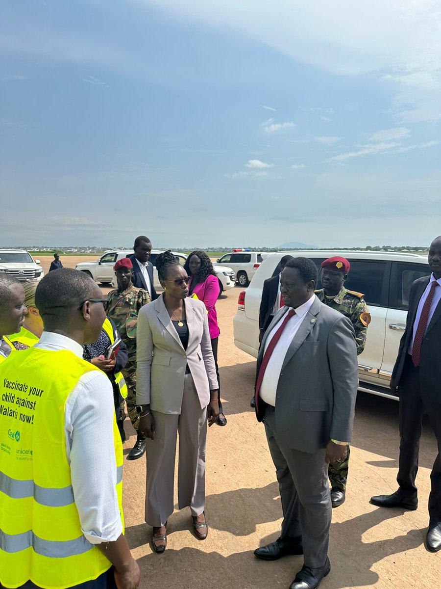 The fight against malaria just got a major boost with the arrival of 645,000 doses of the R21 vaccine.

These life-saving vaccines will target counties most affected by malaria.

Let's work together (gov, healthcare, YOU!) to promote vaccination &amp; awareness. 

 #StopMalaria  🇸🇸