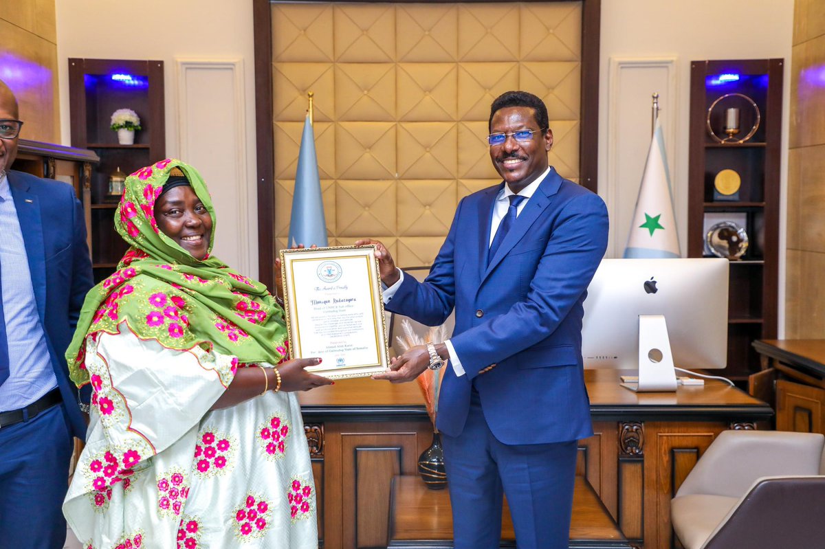 Dhuusamarreeb, 31-05-2024, Madaxweynaha Dowladda Galmudug Mudane Axmed Cabdi Kaariye ayaa aqalka Madaxtooyada ku qaabilay madaxa UNHCR ee Soomaaliya Charles Mballa iyo wafdi uu hoggaaminayay.