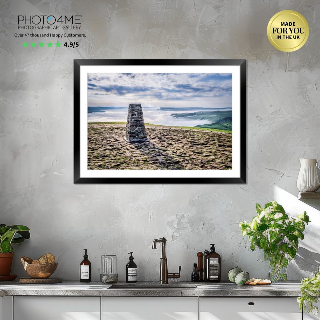 A cloud inversion over the wonderful Hope Valley only reveals the cement works chimney. Photographing Mam Tor trig point on a calm and still May morning in the Derbyshire Peak District.

shop.photo4me.com/1334293/framed… 

#peakdistrict #derbyshire #mamtor