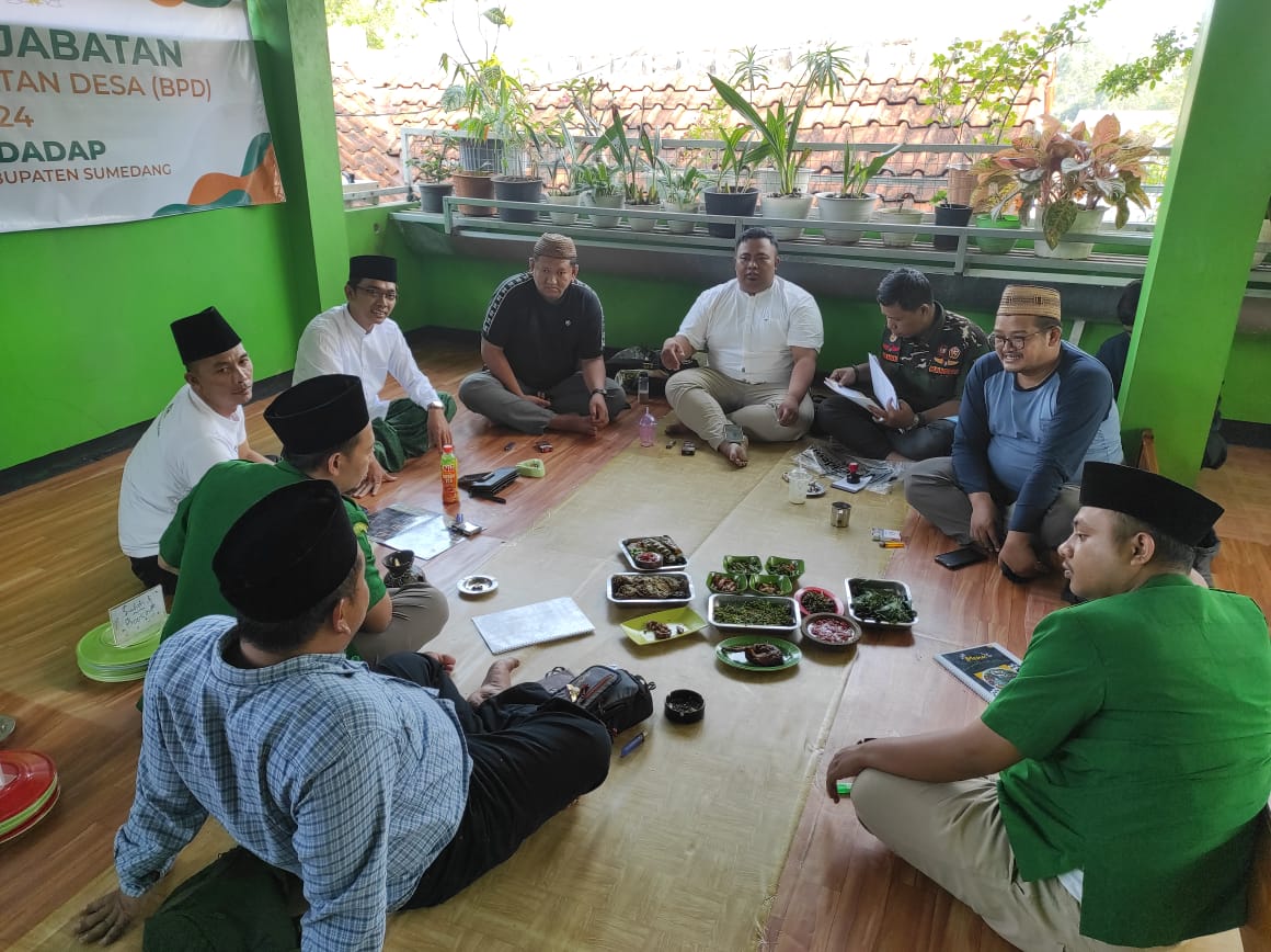 Rapat Pembentukan Panitia Konfercab GP Ansor Sumedang di RM Ceu Een Kiara Payung Jatinangor Sumedang 

<a href="/Official_Ansor/">Gerakan Pemuda Ansor</a> <a href="/ansor_sumedang/">GP Ansor Sumedang</a>