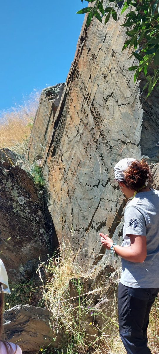 ceipcampocharro's tweet image. #SiegaVerde un patrimonio artístico único para disfrutar y aprender del arte paleolítico ibérico, en un contexto natural inigualable y nuestro alumnado de 3º y 4º, hoy lo han disfrutado al máximo! 👏👏#excursiones #convivencia #somoscampocharro #creandopiña