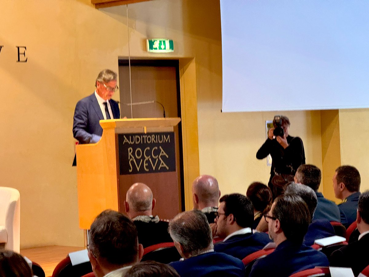 "L'economia veronese ha mostrato tenuta nonostante le sfide globali, con un PIL pro-capite superiore alla media nazionale." - @carloTrestini  all’Assemblea delle Imprese Associate