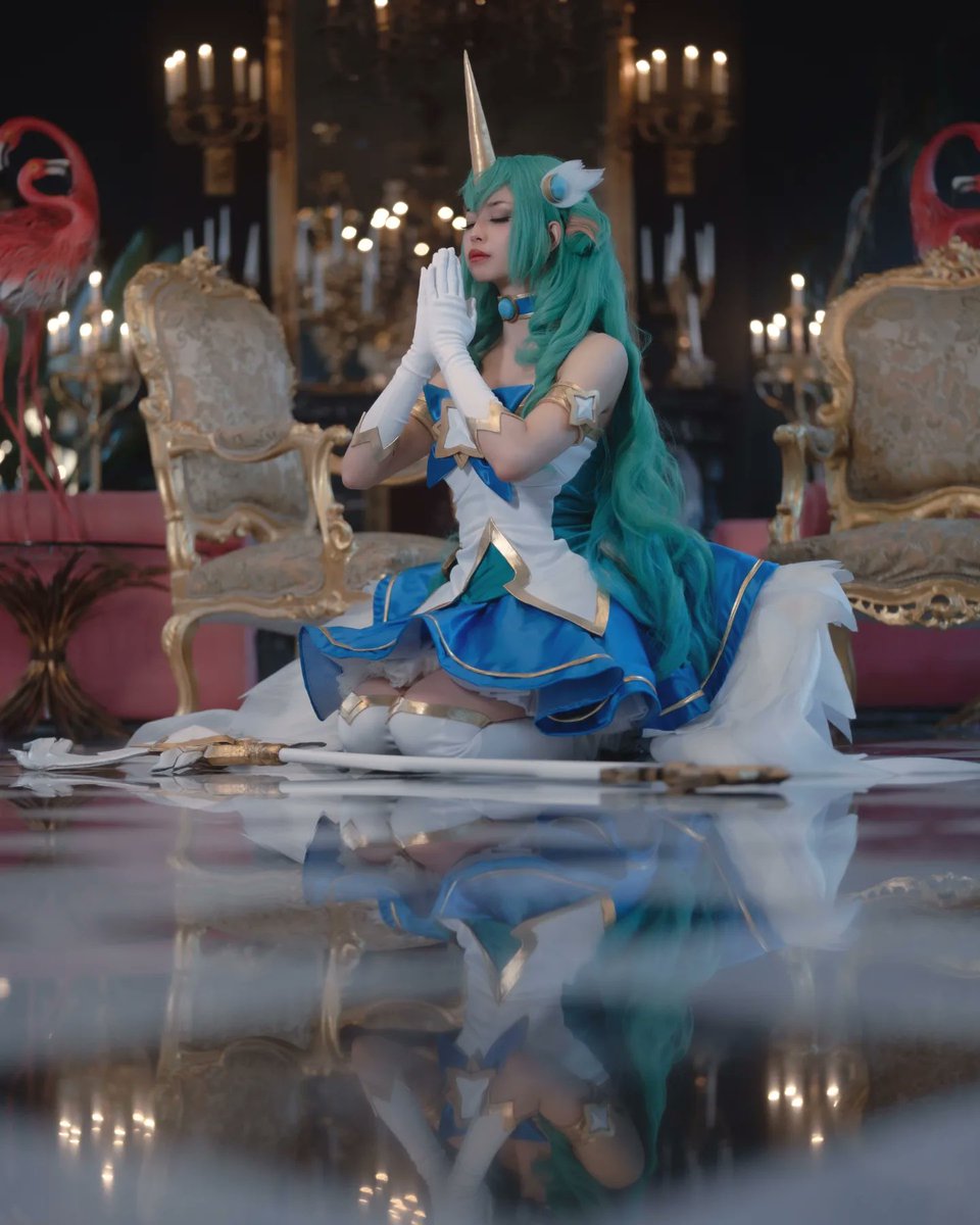 Tokidochi's tweet photo. Praying that @LeagueOfLegends magically grants me this skin because worked so hard on this cosplay 

That or a better ARAM rng man. My losing streak yesterday was DEPRESSOO

#StarGuardianSorakaCosplay #SGSoraka #SorakaCosplay https://t.co/IPv3HL3yO4
