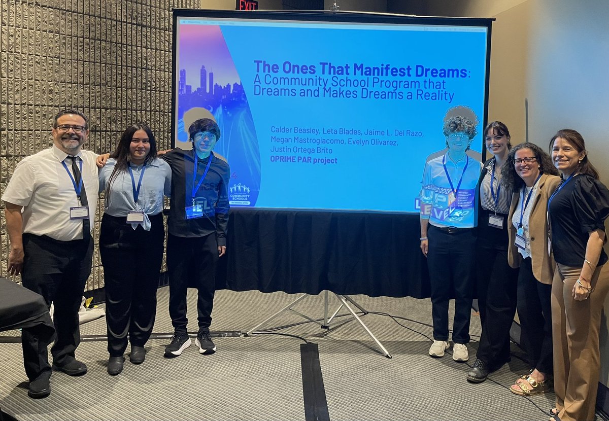 ComSchoolLeader's tweet photo. #CSxFE24- I am reminded✨opportunities are pathways & it’s okay to not know where it leads you!
Relationships matter, love is the root & action is the seeds you plant along the way♥️
Grateful to this incredible @Vassar team for sharing our work @OssiningSchools #OPrime https://t.co/KEJdNR5sVO