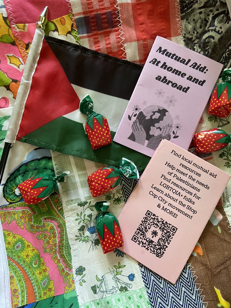 JuniperMoonKY's tweet photo. Come see us at Richmond Pride Festival tomorrow and grab some free candy + mutual aid mini zines! Donate at least $1 to help buy eSIMS for families in Gaza and get a selfie w/ the real Lil Soupbean as portrayed by @babystjane! 💖🇵🇸✨ https://t.co/rYxkbsi7JG