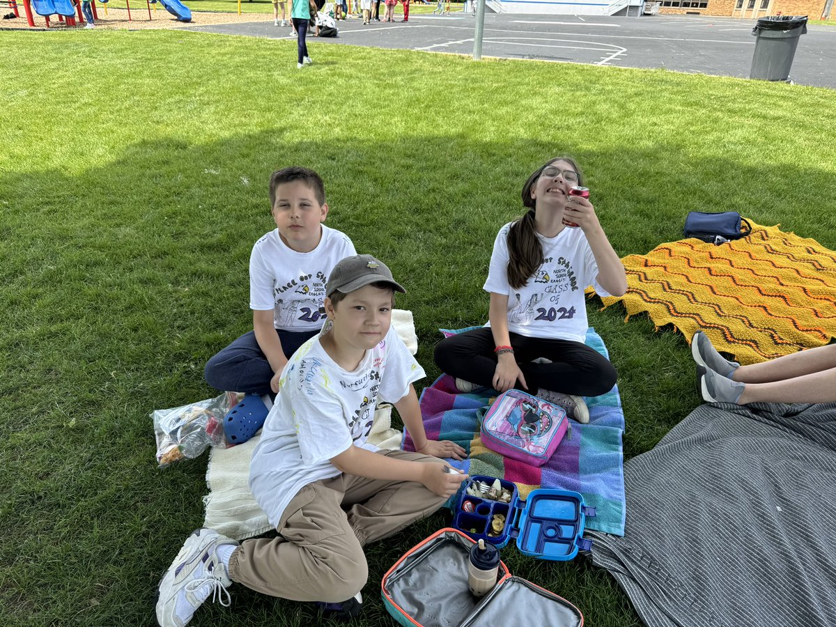 Amy Haber tweet media