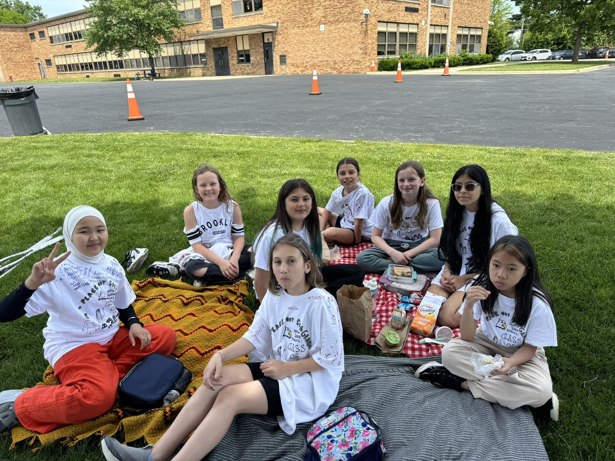 Amy Haber tweet media