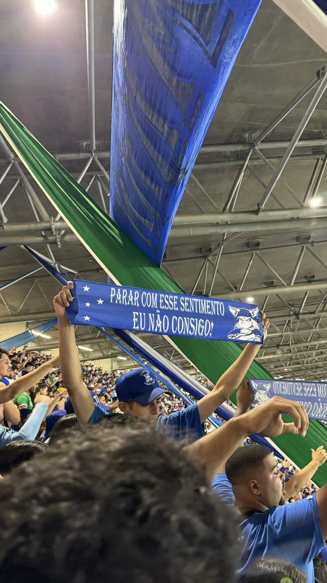 danieelcamargos's tweet photo. Uma vida inteira de amor e dedicação ao Cruzeiro Esporte Clube! 🔵⚪️ https://t.co/52fODNuGGl