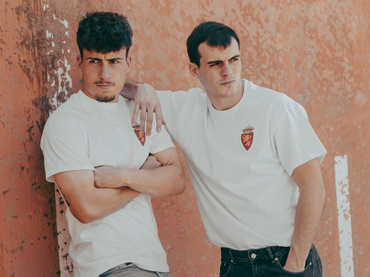 Camiseta retro en mi perfil