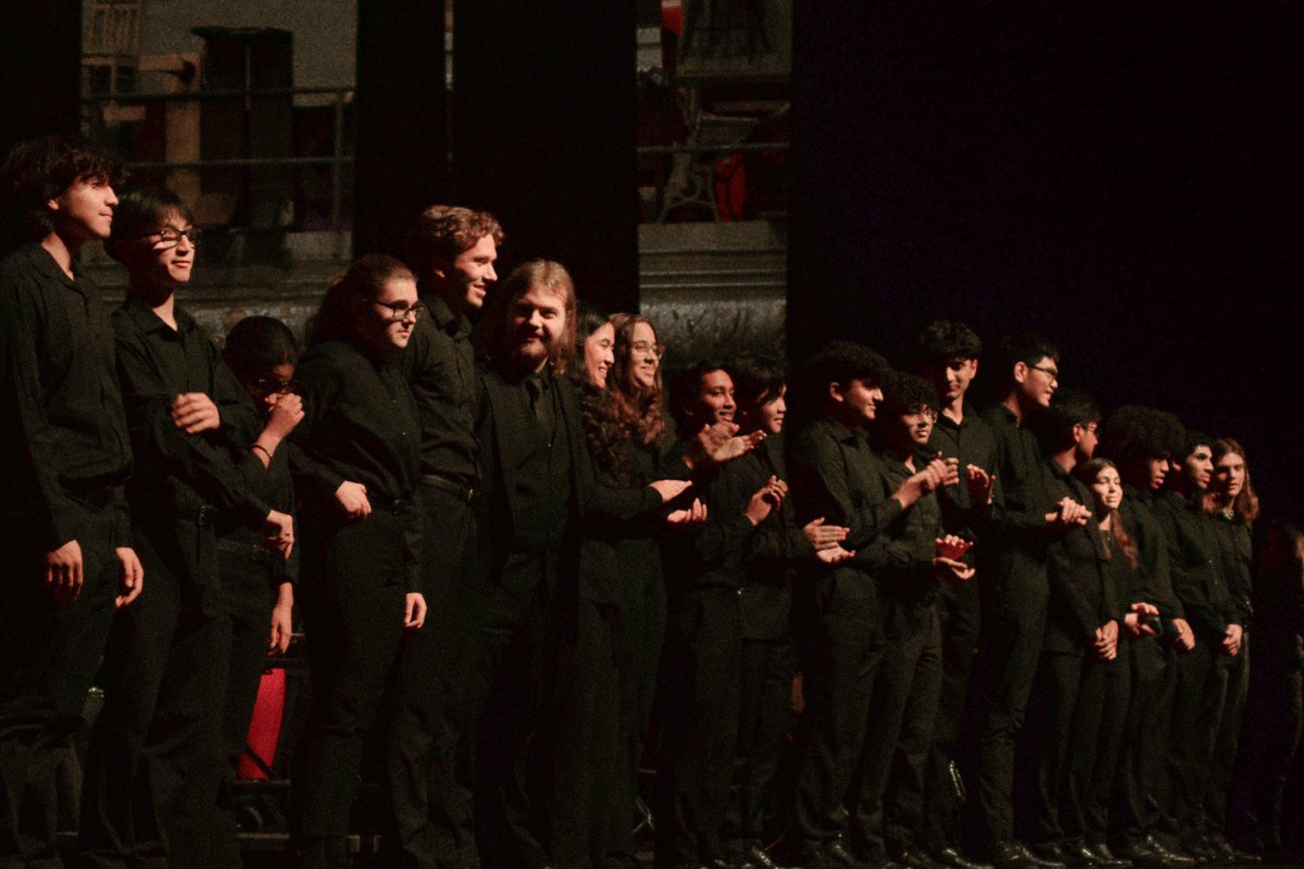 Dulles High School Band (@dullesband) on Twitter photo We had an amazing Spring Concert this year and wish for many more, we congratulate the seniors that graduated and hope our students enjoy their summer! π
<a href="/DMS_Vikings/">Dulles Middle School</a>
<a href="/FBISDFineArts/">FBISD Fine Arts</a> We had an amazing Spring Concert this year and wish for many more, we congratulate the seniors that graduated and hope our students enjoy their summer! π
<a href="/DMS_Vikings/">Dulles Middle School</a>
<a href="/FBISDFineArts/">FBISD Fine Arts</a>